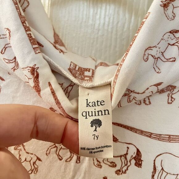 Kate Quinn Bamboo Winter Horse Family Print Turtleneck Long Sleeve Top Size 7 - Picture 8 of 14